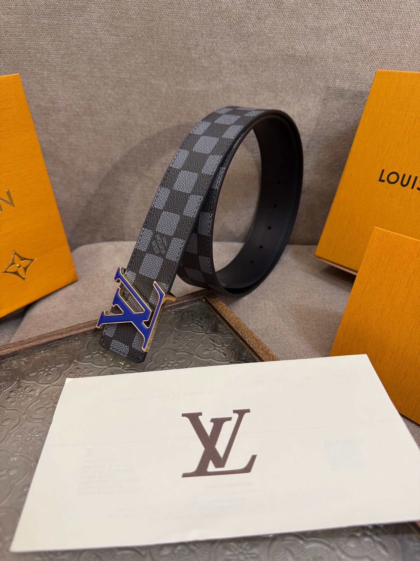 Leather embossed floral blue belt 3.5cm