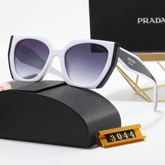 4 Colors Fashion Sunglasses—3044