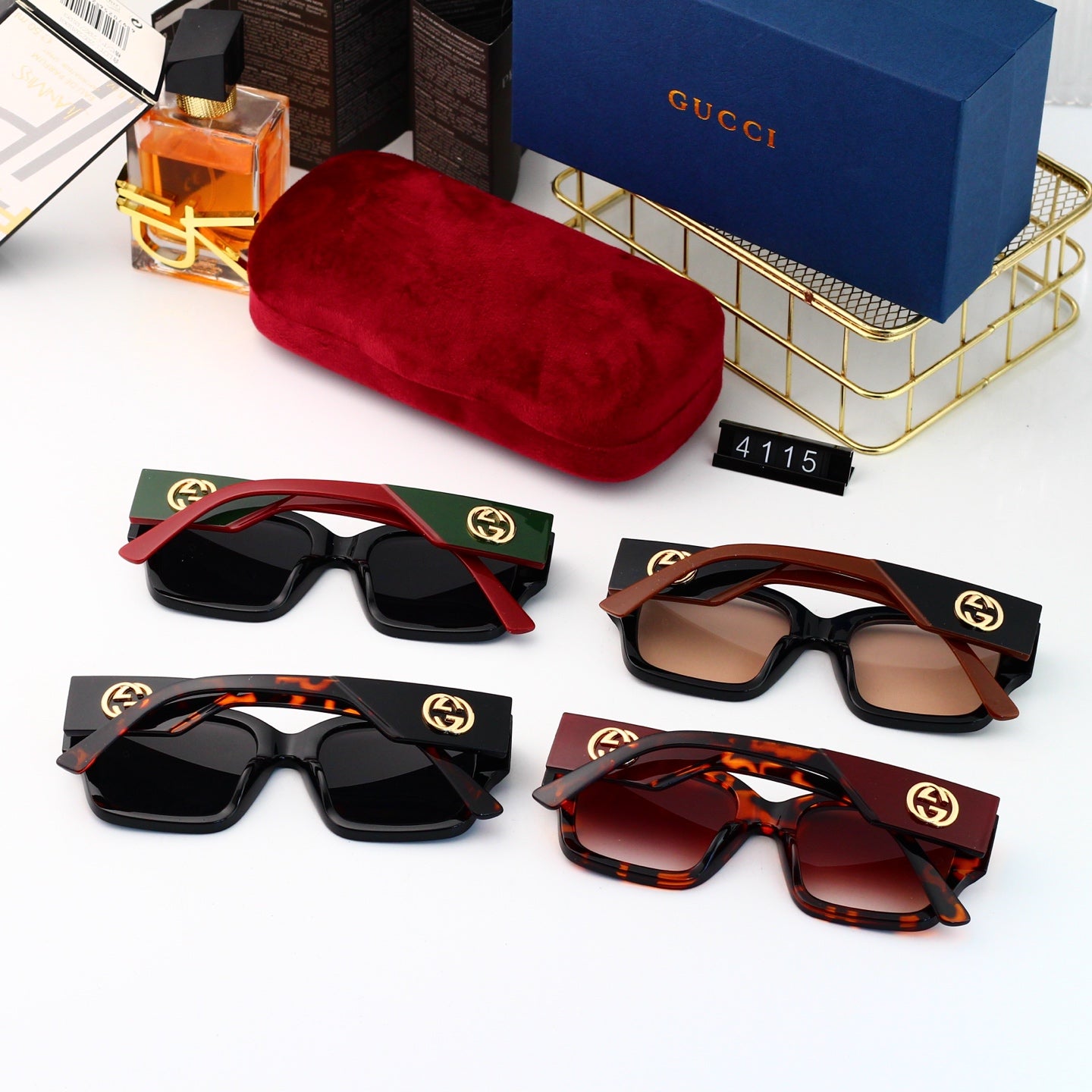 4 Colors Fashion Sunglasses—4415